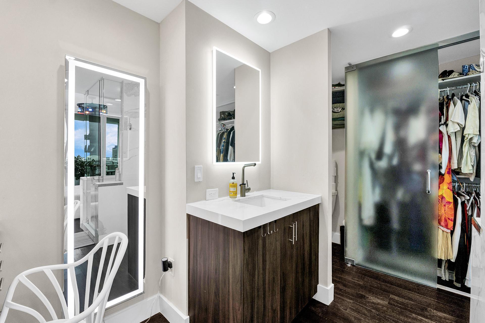 1040 Biscayne Boulevard 2106