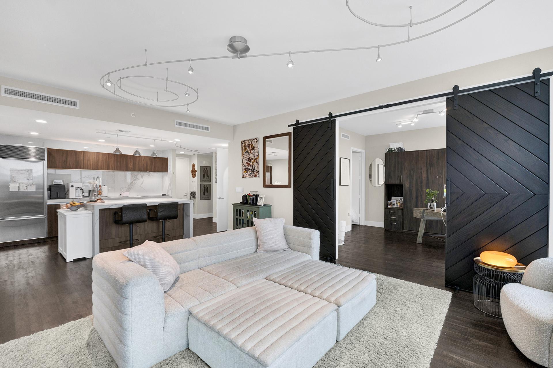 1040 Biscayne Boulevard 2106