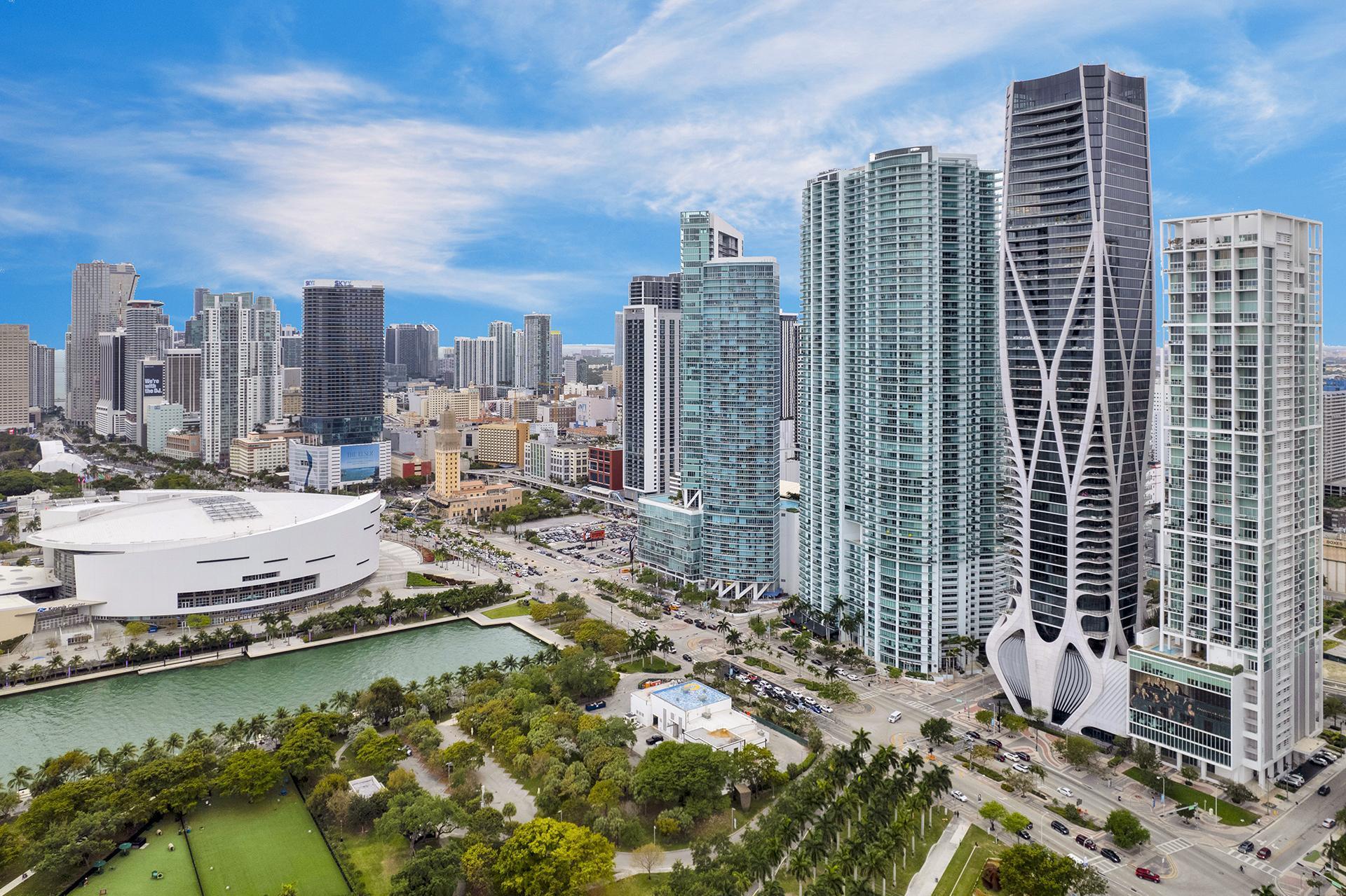 1040 Biscayne Boulevard 2106
