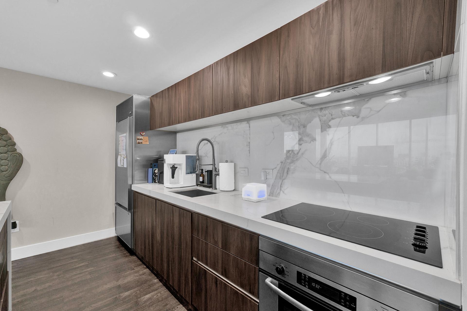 1040 Biscayne Boulevard 2106