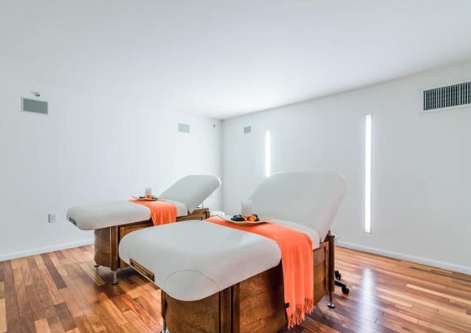 1040 Biscayne Boulevard 2106