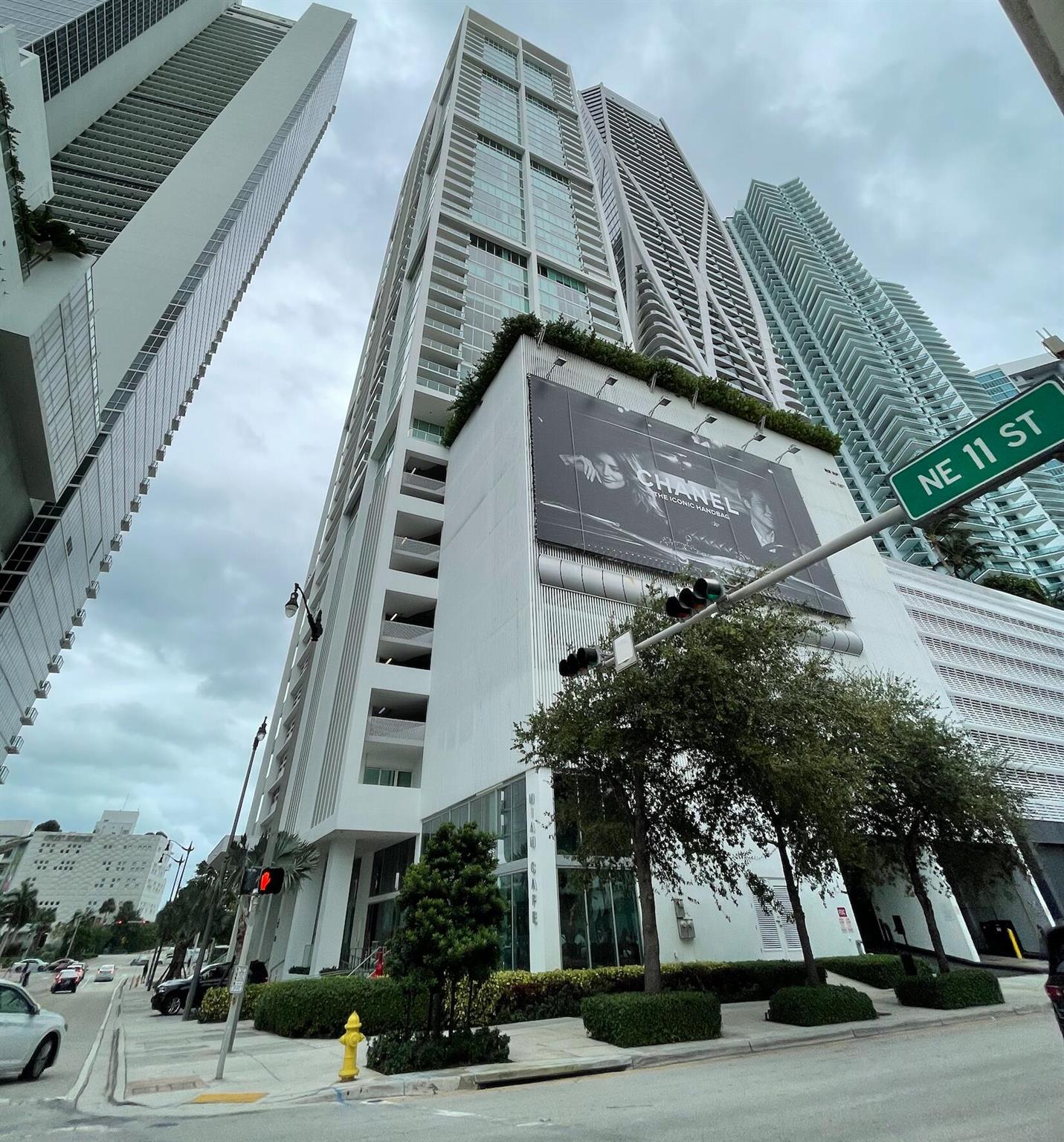 1040 Biscayne Boulevard 2106