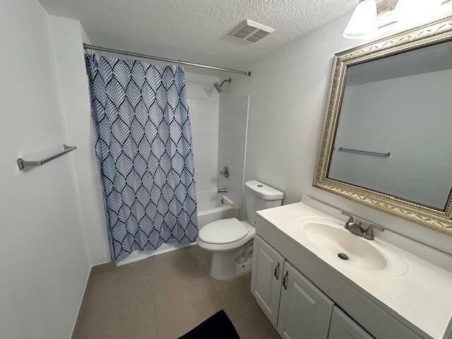 401 Villa Circle