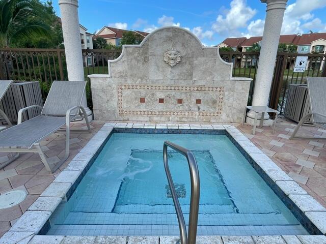 401 Villa Circle