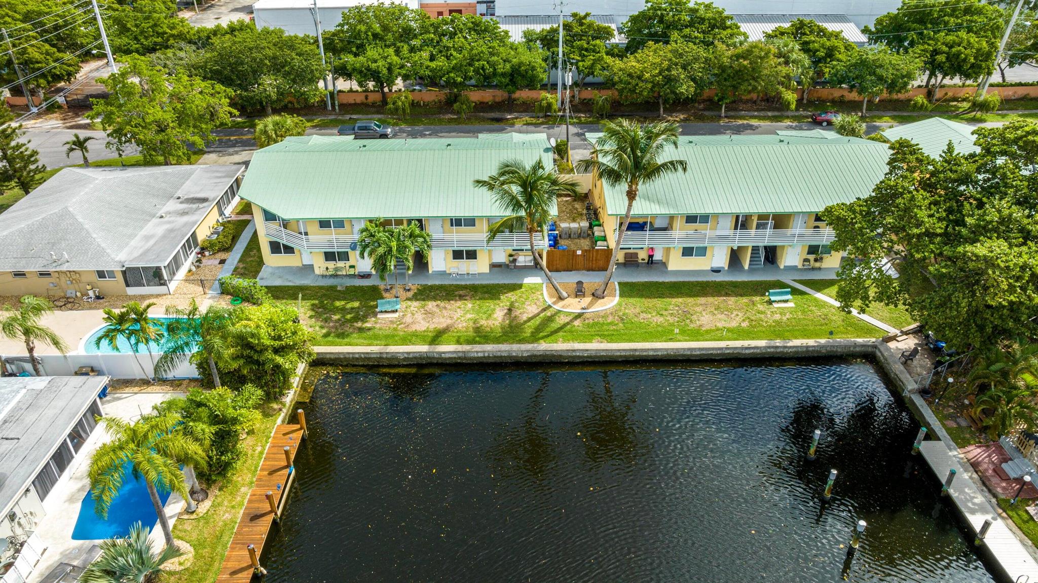 391 SE 19th Avenue 8