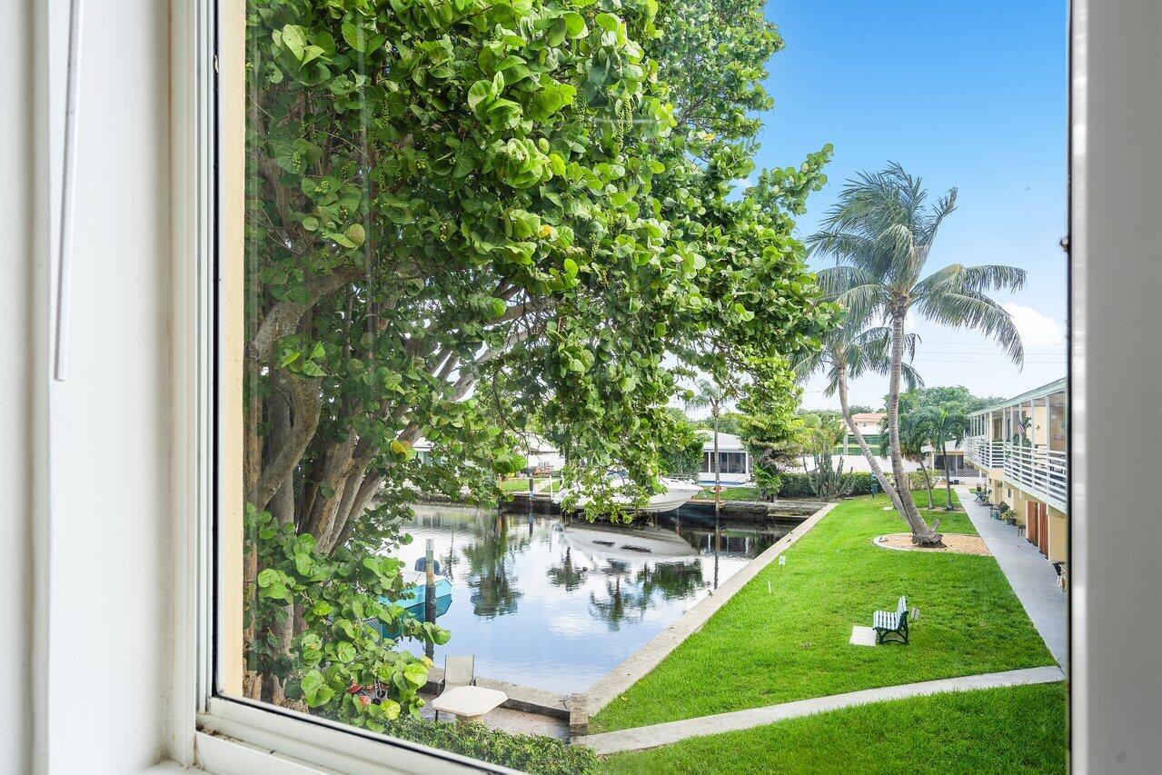 391 SE 19th Avenue 8