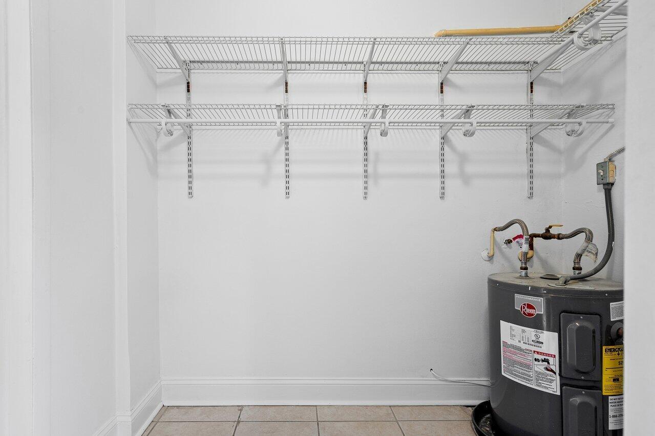 391 SE 19th Avenue 8