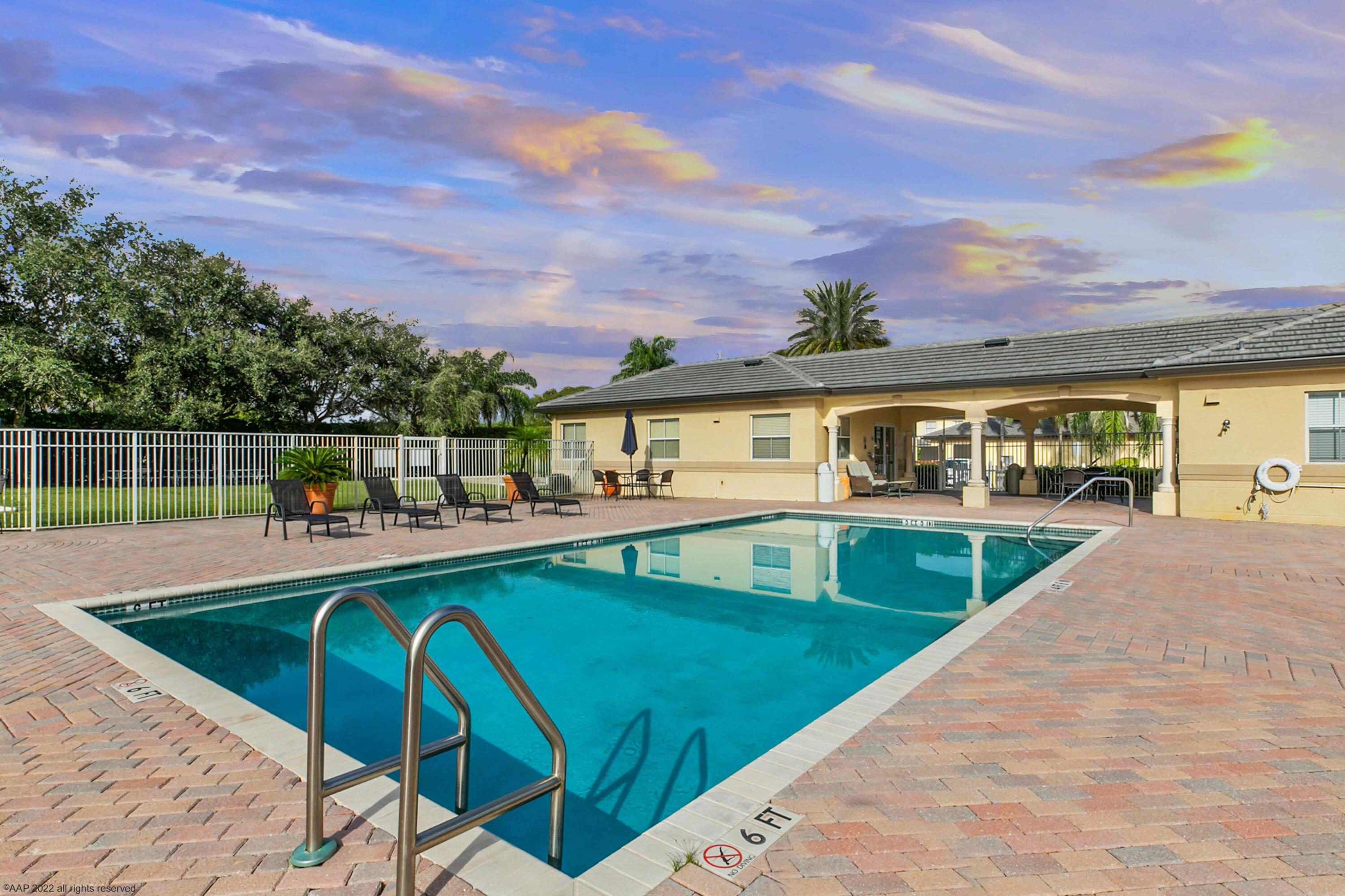 2040 Greenview Shores Boulevard 203