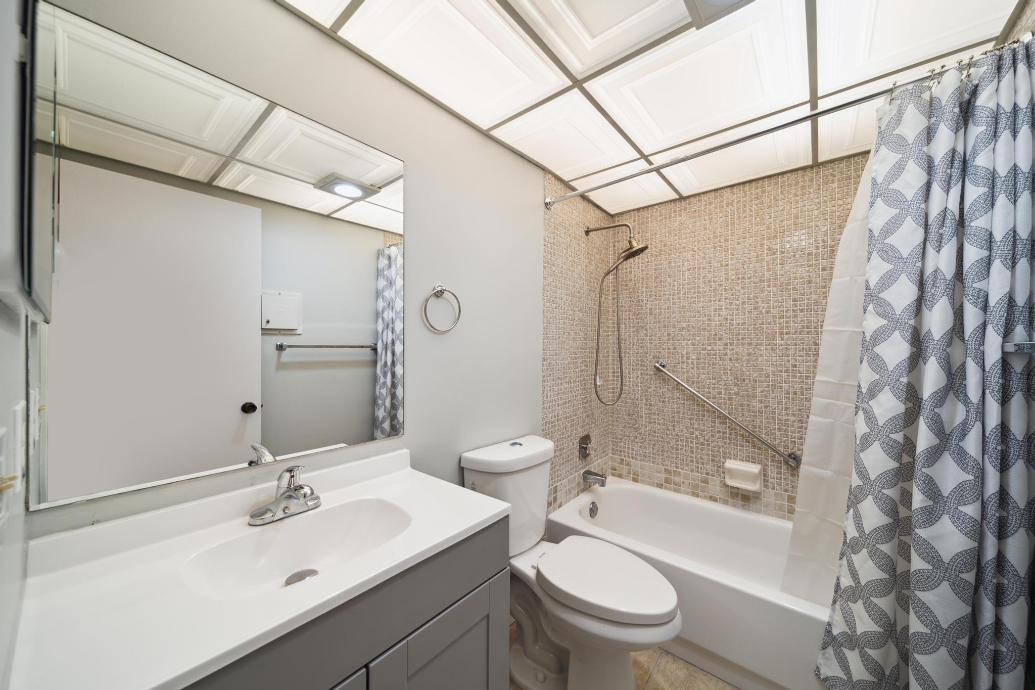 693 E Flanders O 693