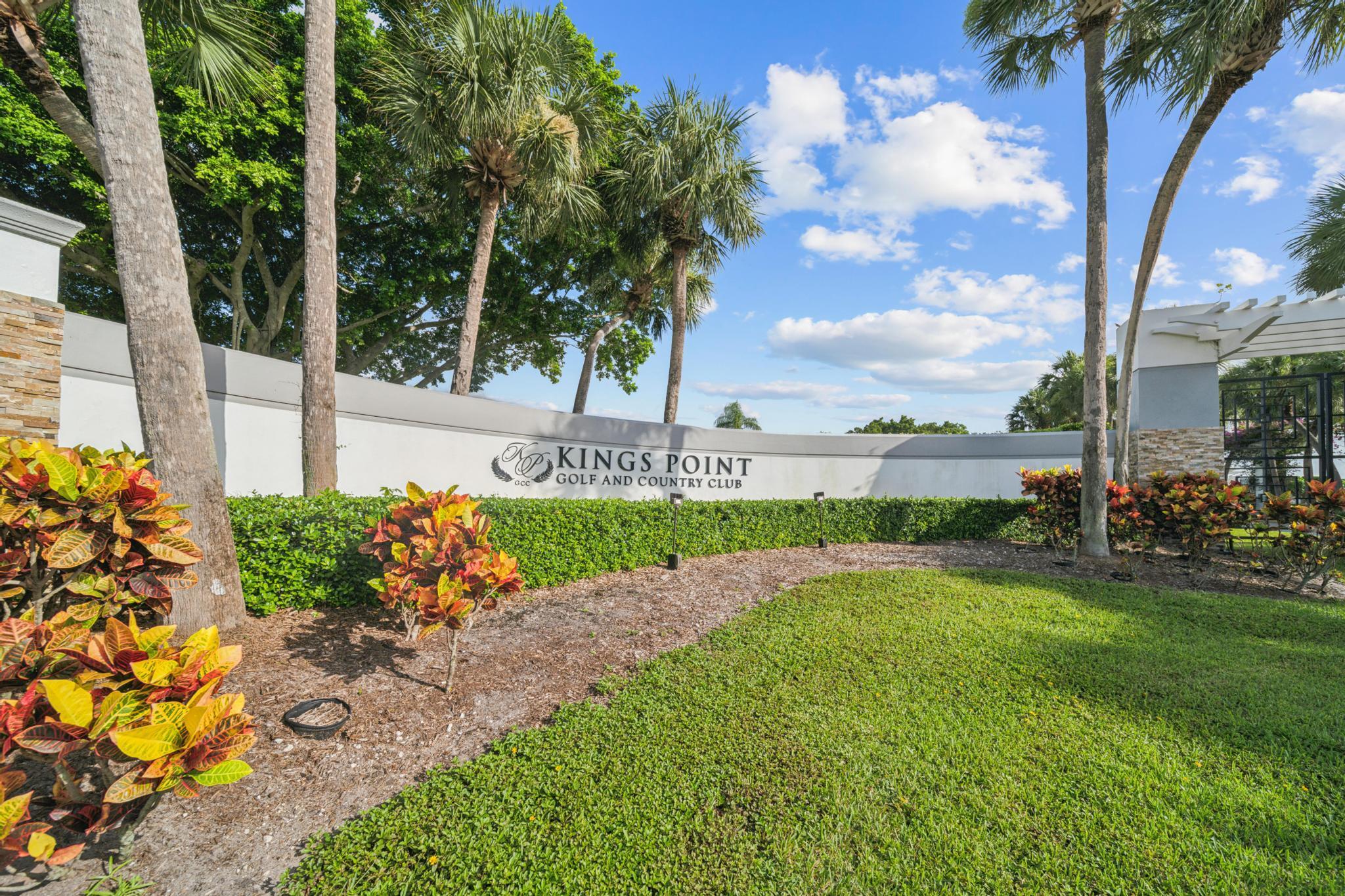 693 E Flanders O 693