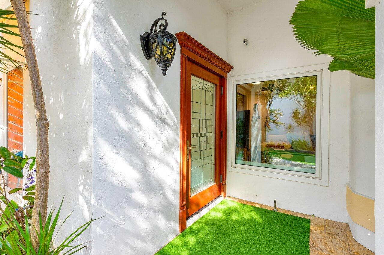 3564 Ensign Circle