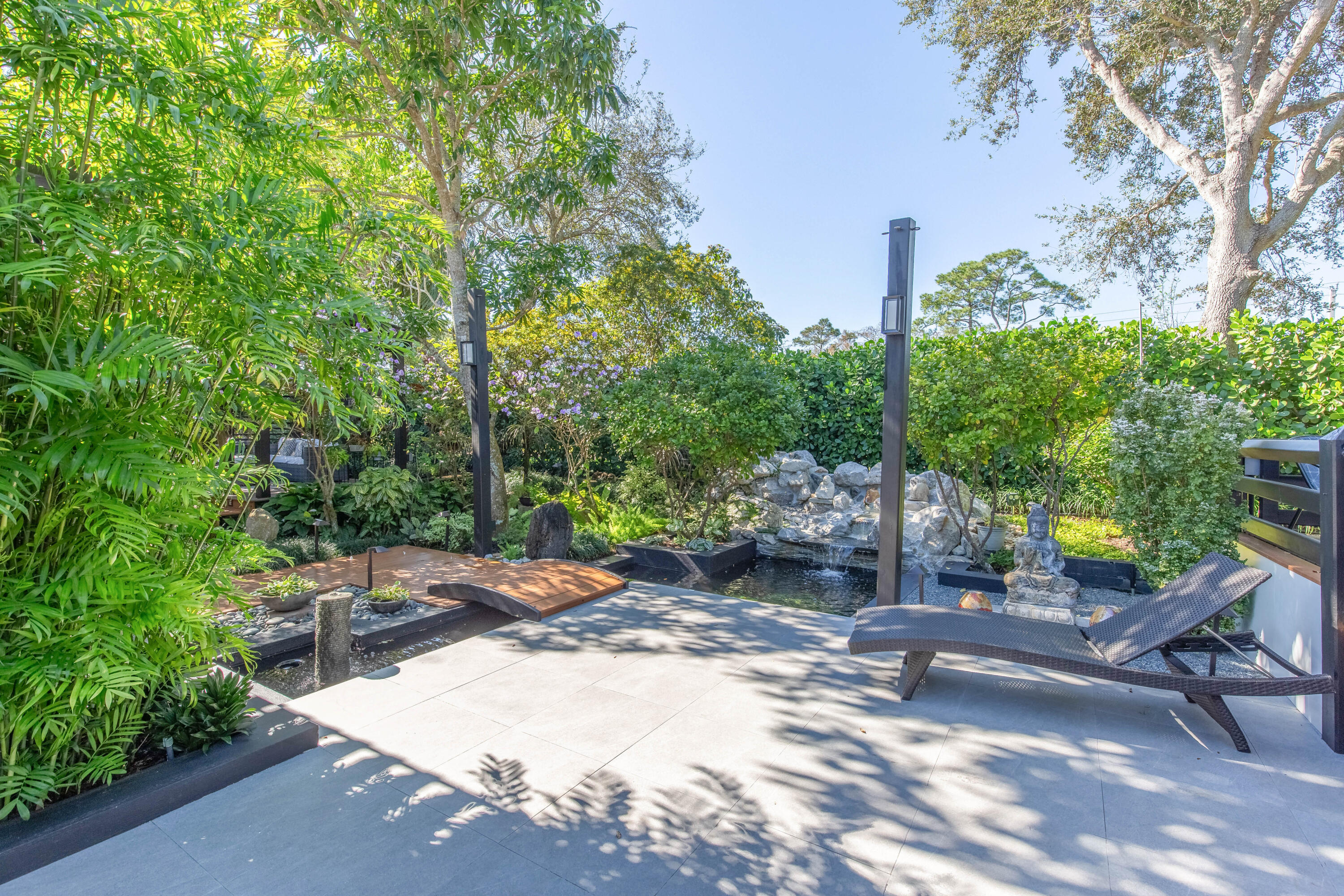 10695 Oak Meadow Lane