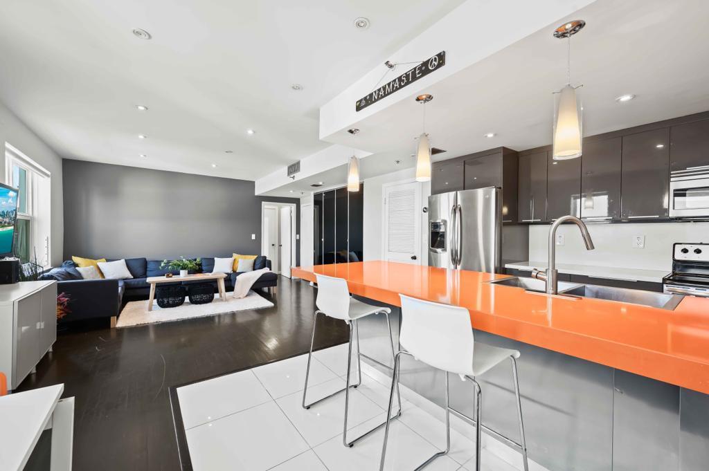 802 Euclid Avenue 303