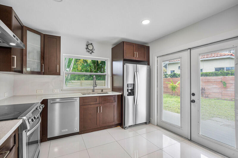 10215 Barnegat Avenue