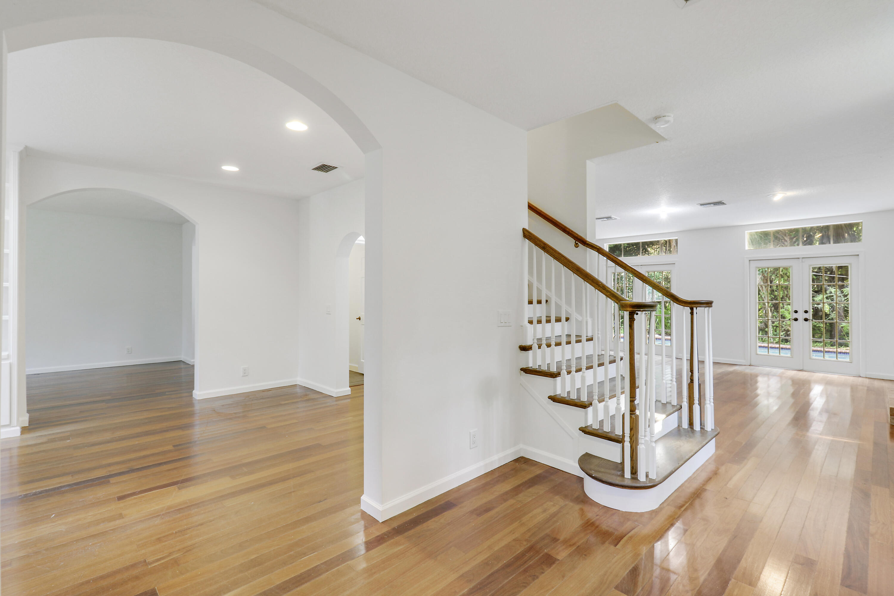 8259 154th Court N