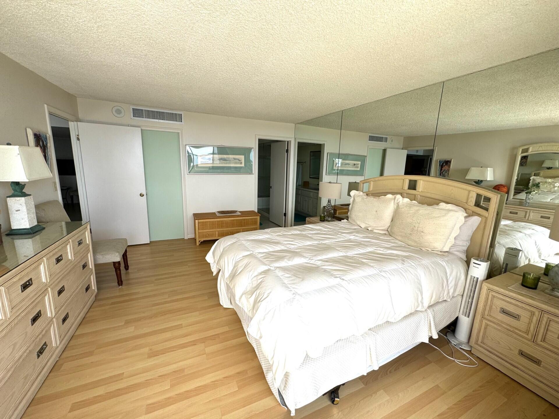 5200 N Flagler Drive 803
