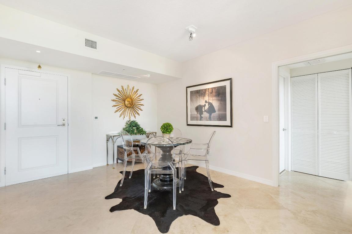 403 S Sapodilla Avenue 416