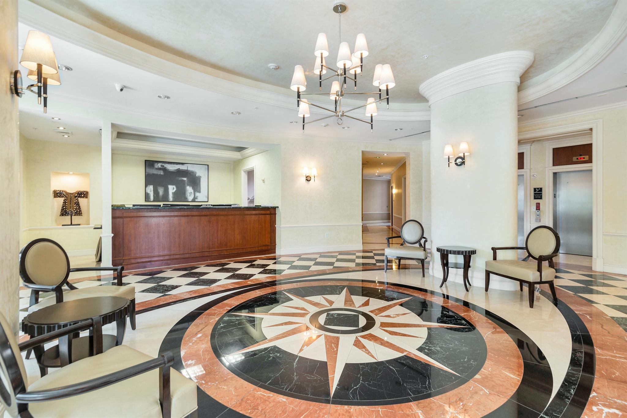 403 S Sapodilla Avenue 416