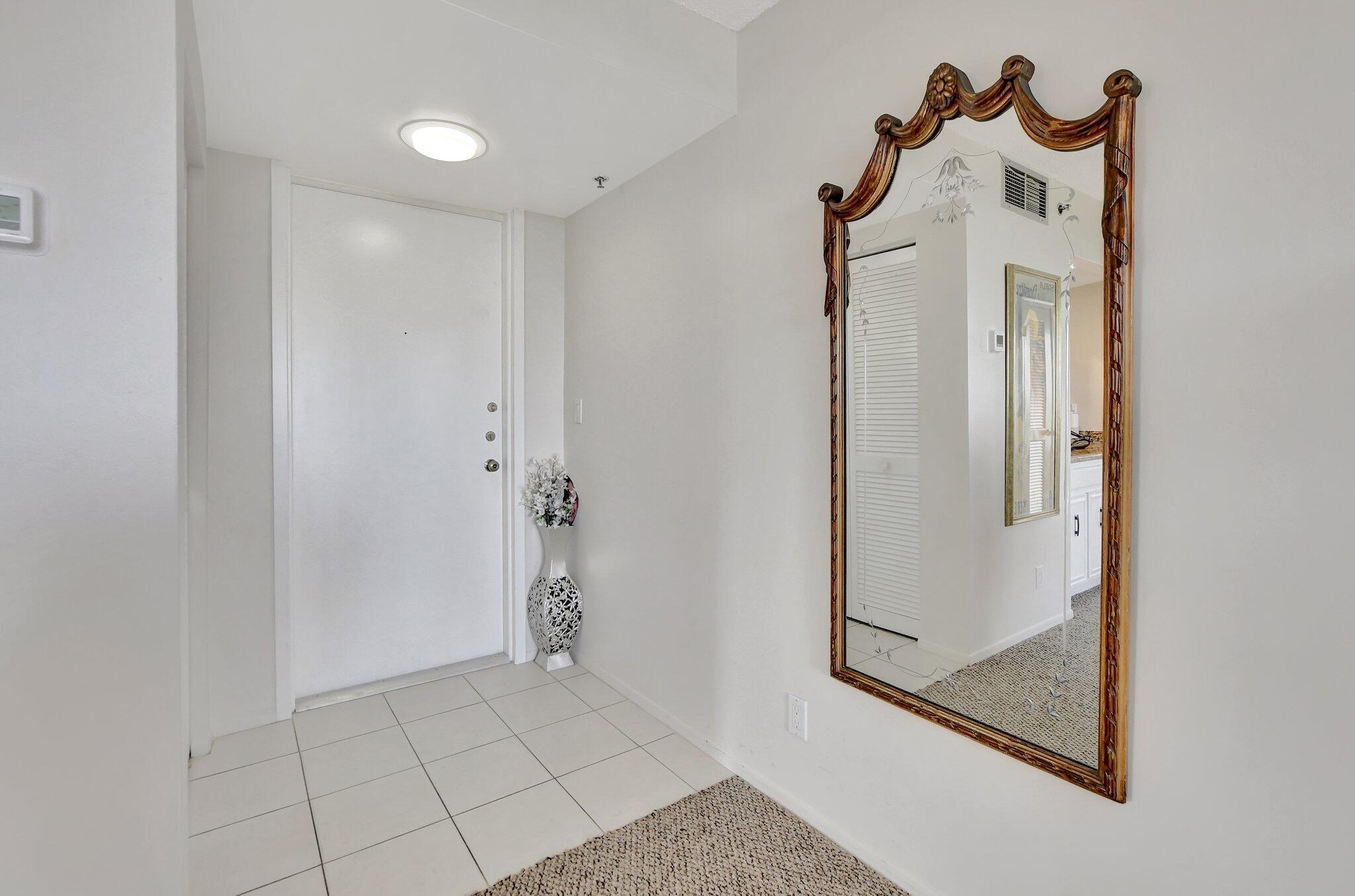 1552 Bridgewood Drive 1552