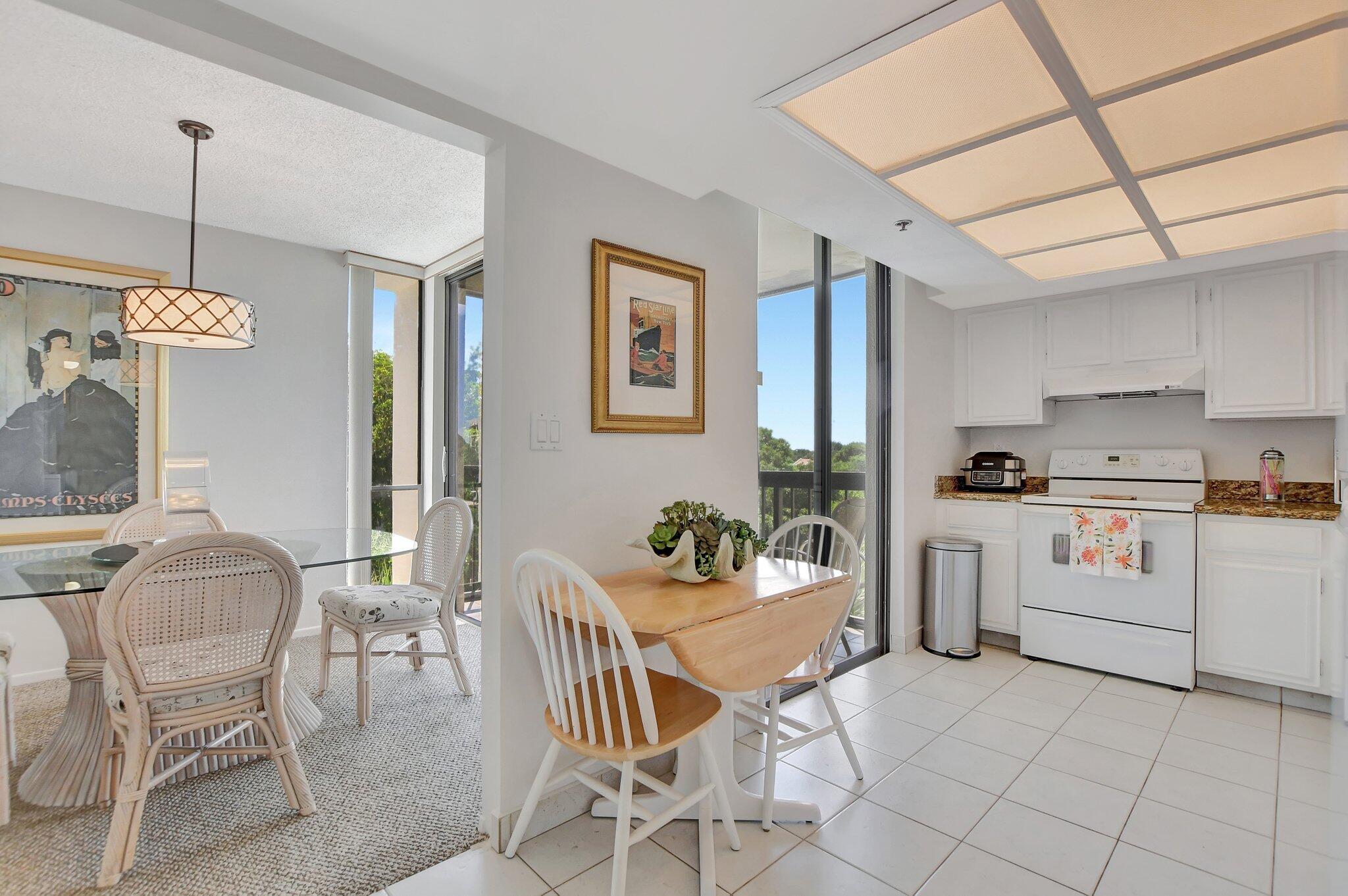 1552 Bridgewood Drive 1552