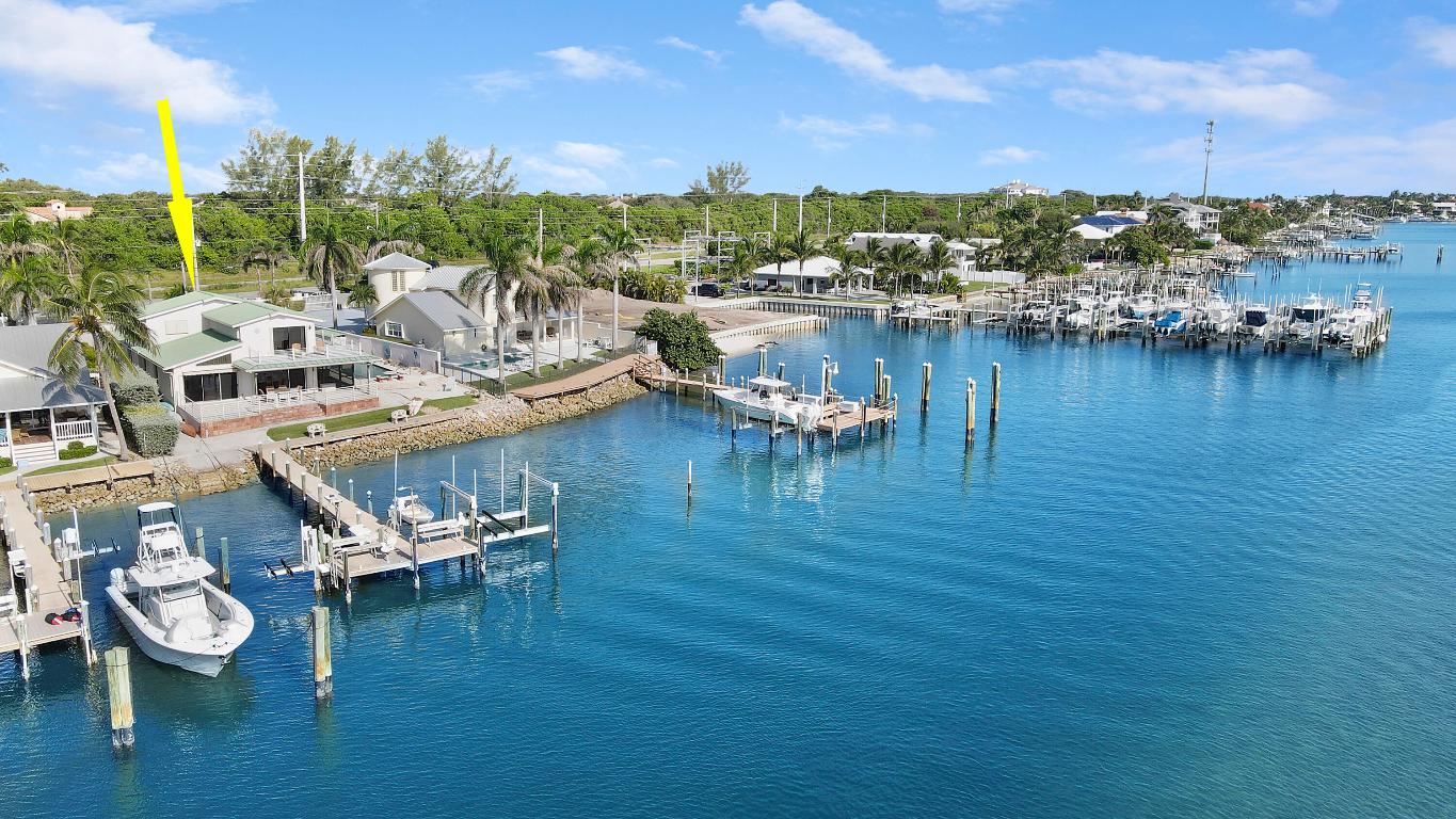 18311 SE Federal Highway