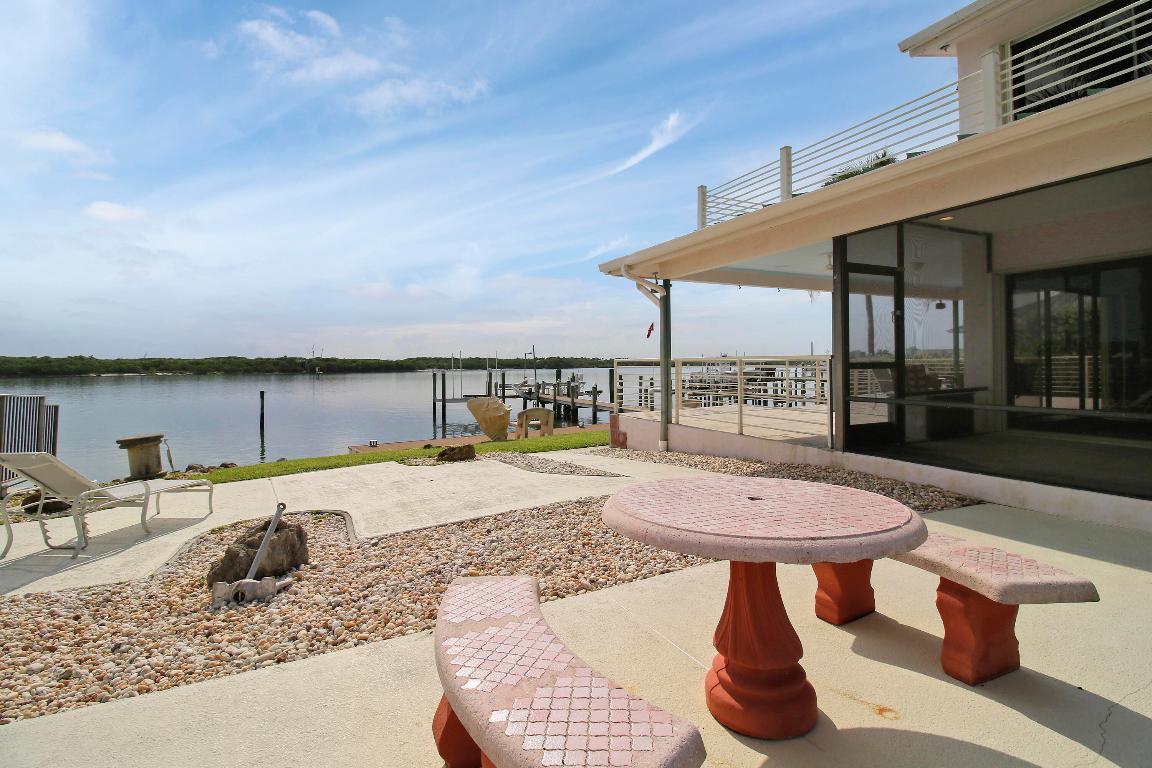 18311 SE Federal Highway