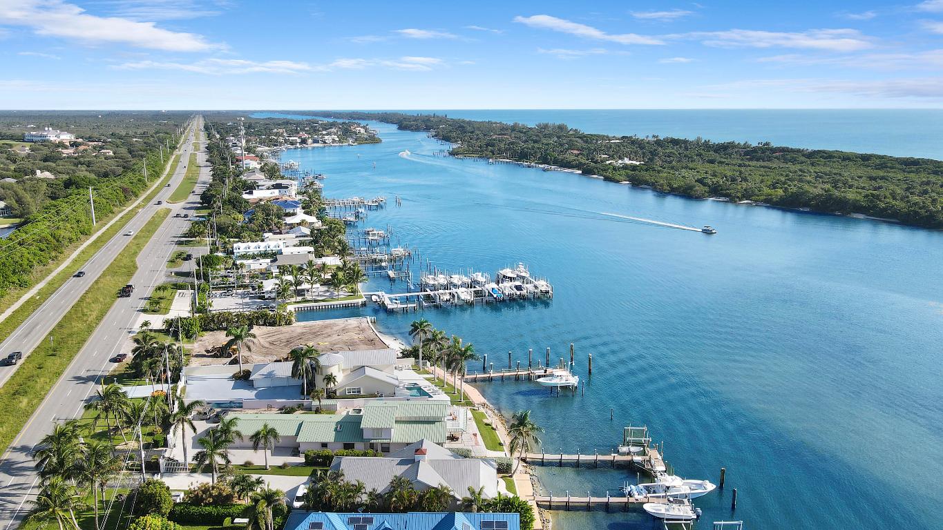 18311 SE Federal Highway