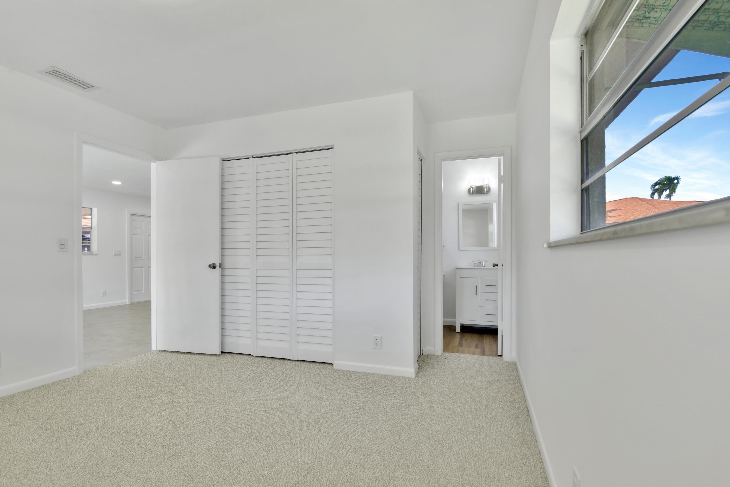 141 Mockingbird Lane