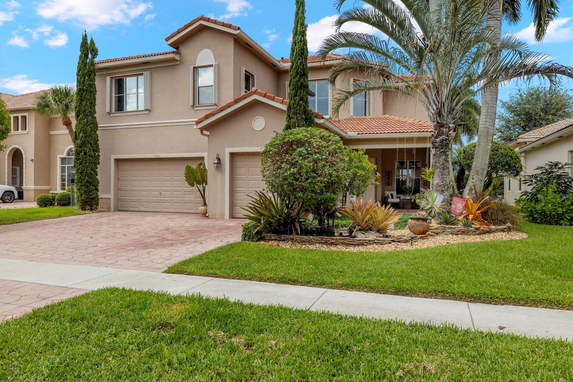 1336 Beacon Circle