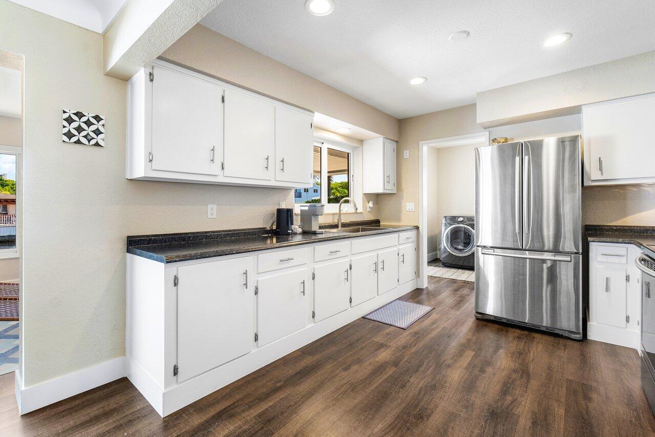 2380 SE 10th Court