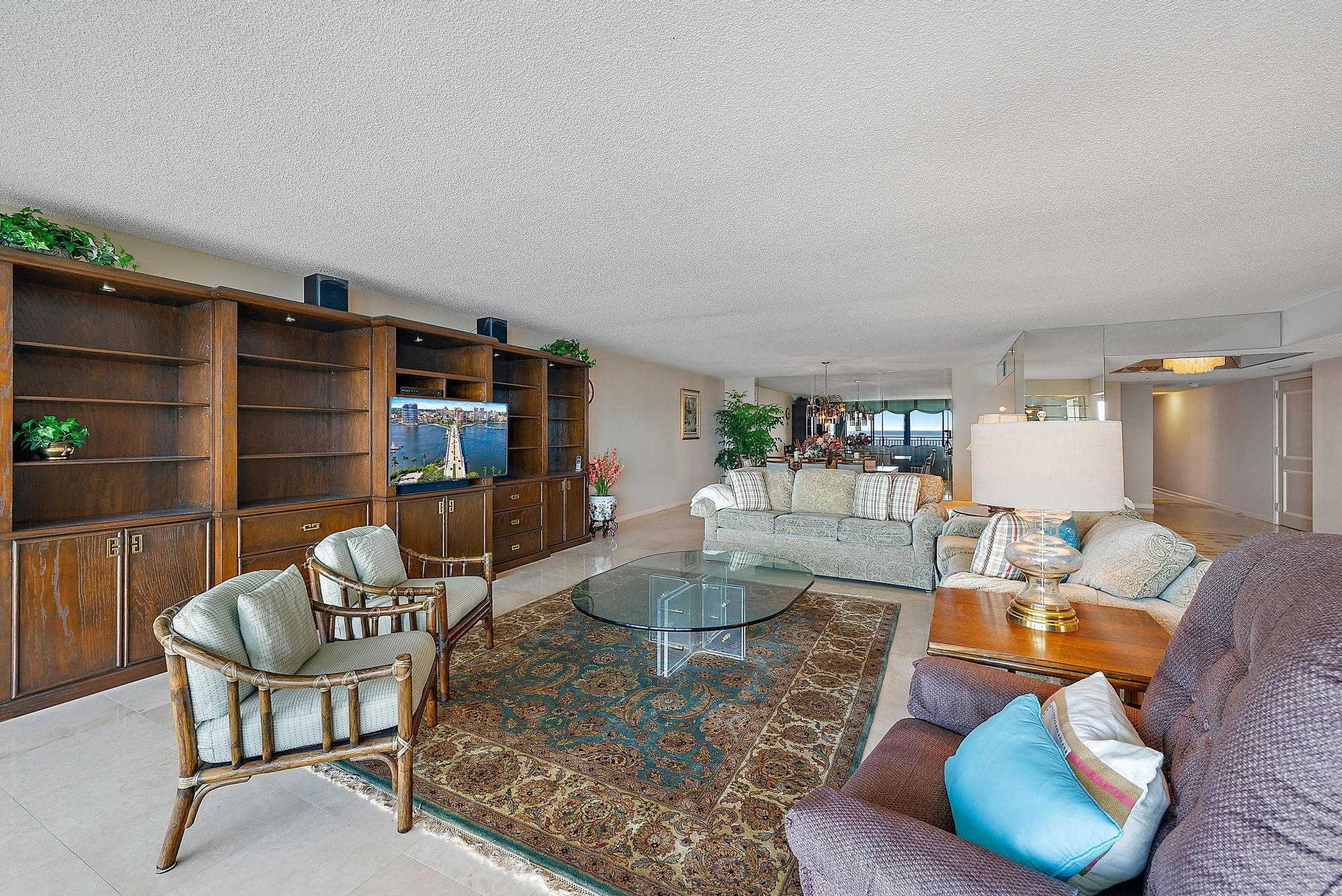 19750 Beach Road 5040
