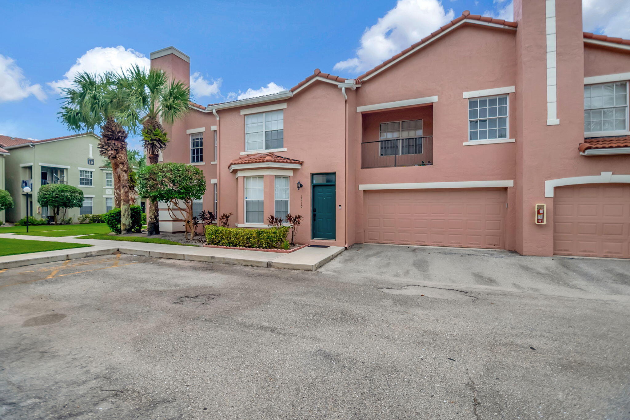 1910 Belmont Place