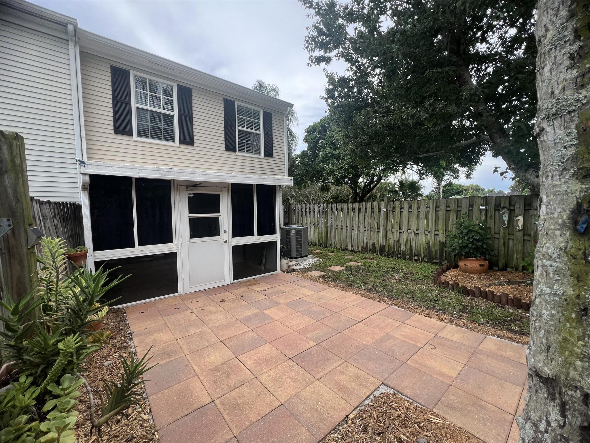 300 Georgian Park Drive