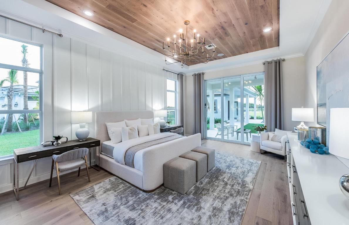 20012 SE Bridgewater Drive