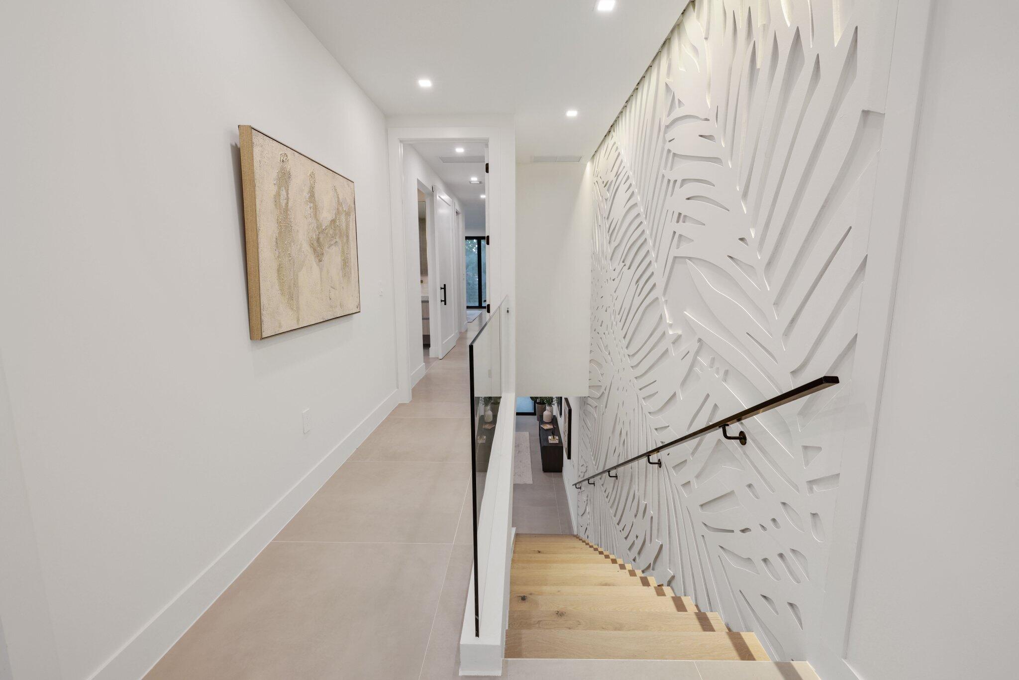 309 SW 14 Court