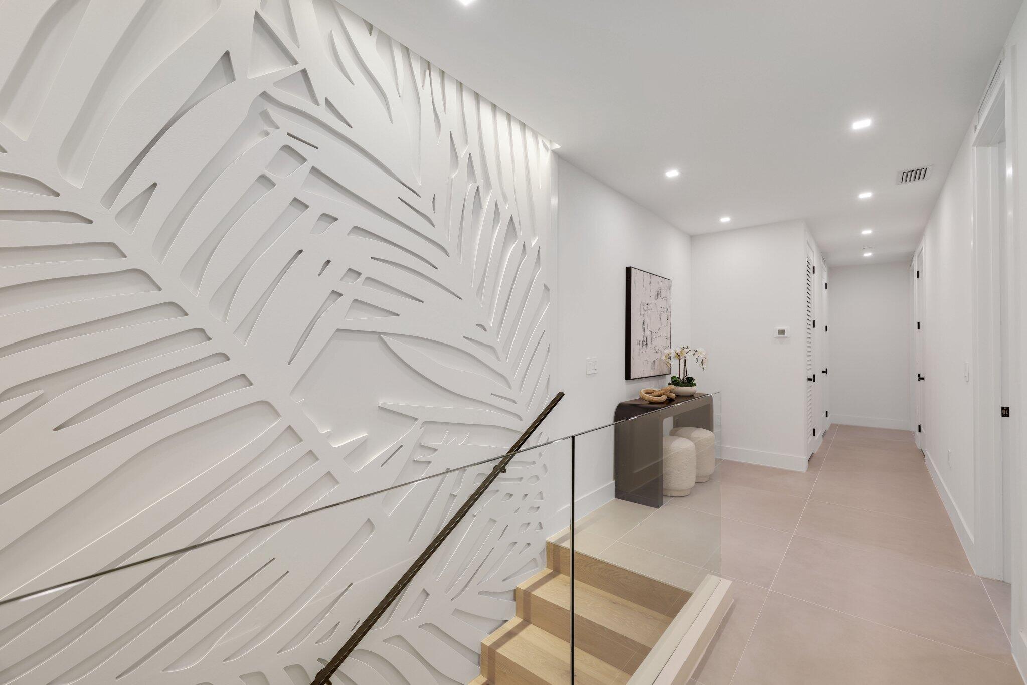 309 SW 14 Court