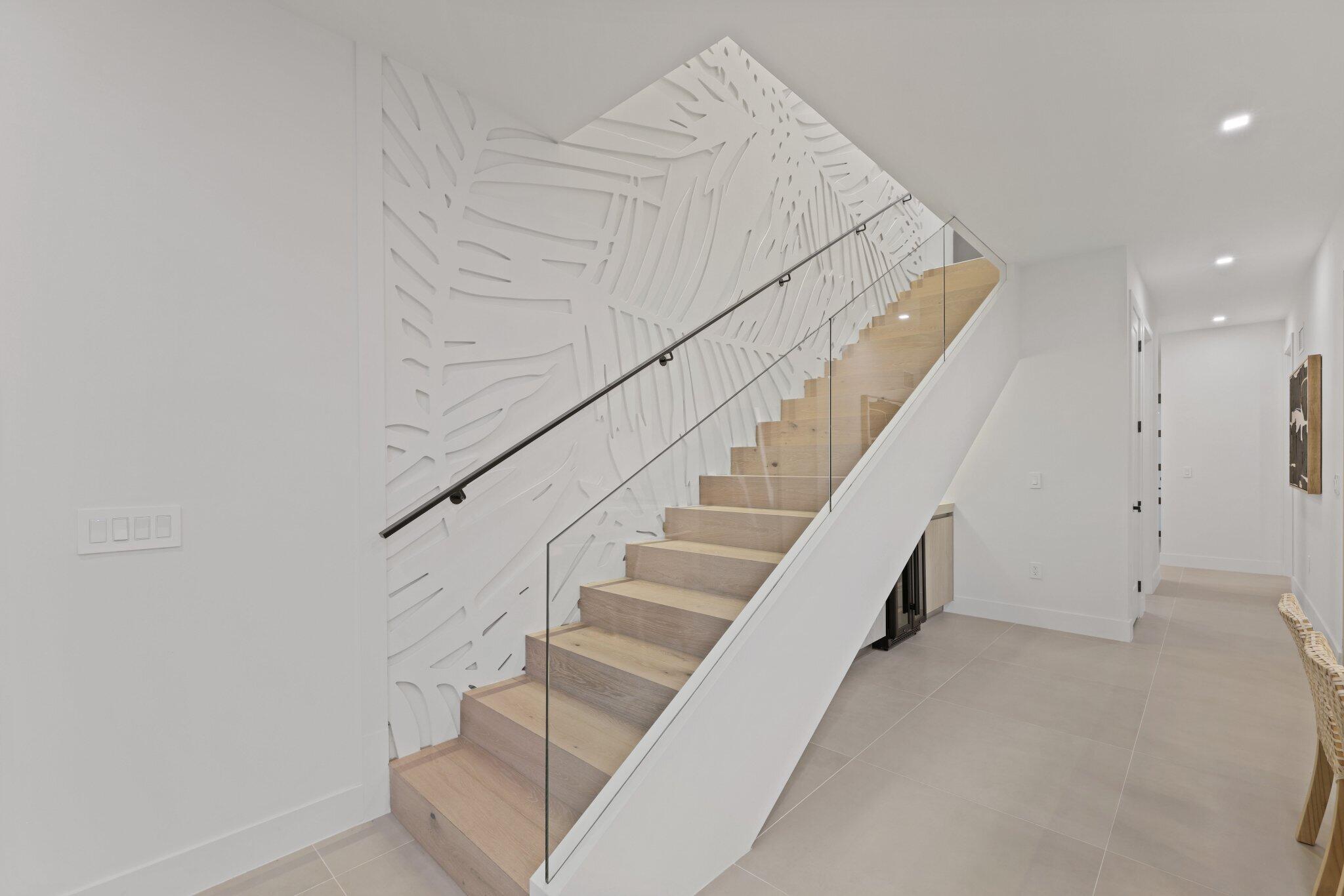 309 SW 14 Court
