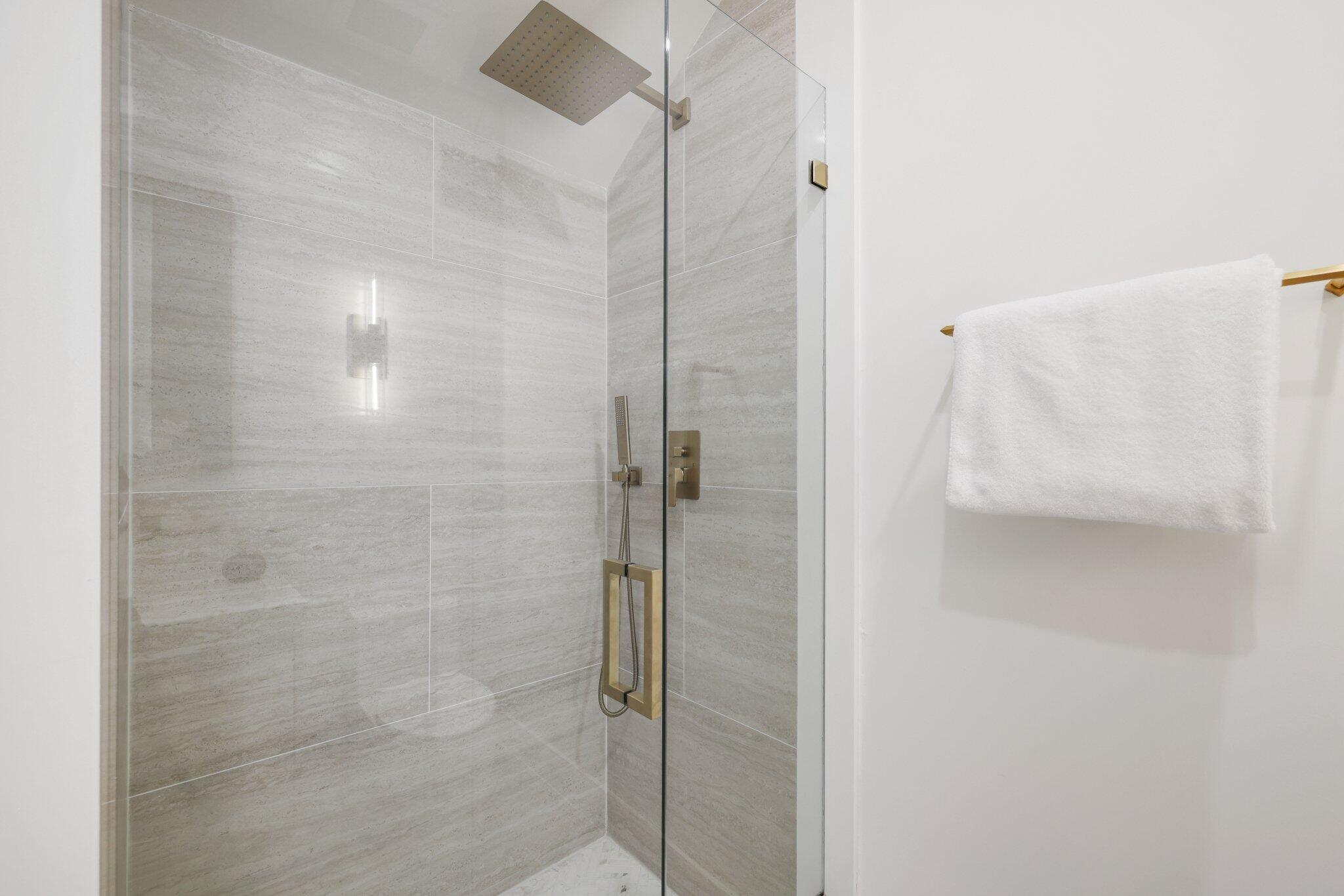309 SW 14 Court