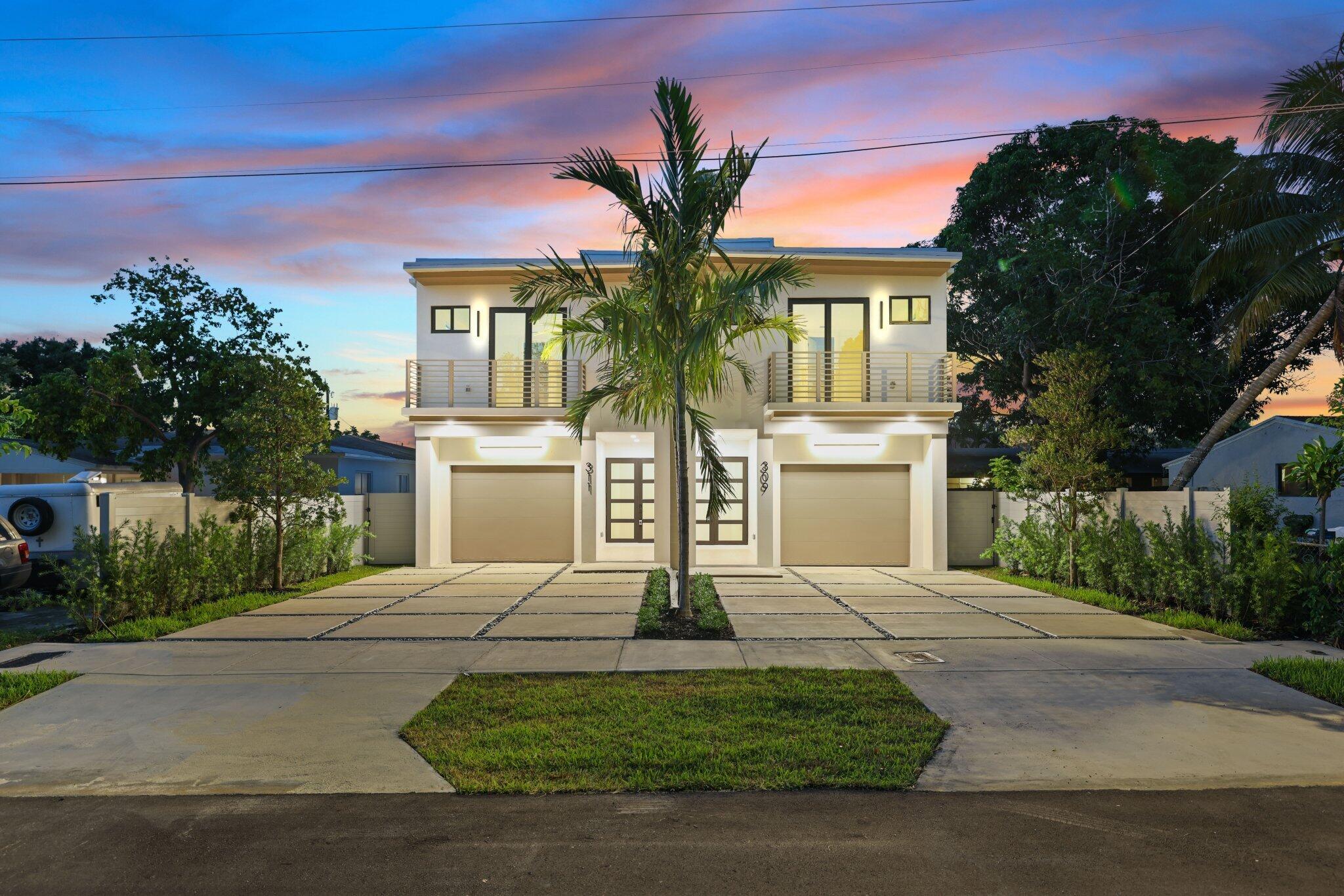 309 SW 14 Court