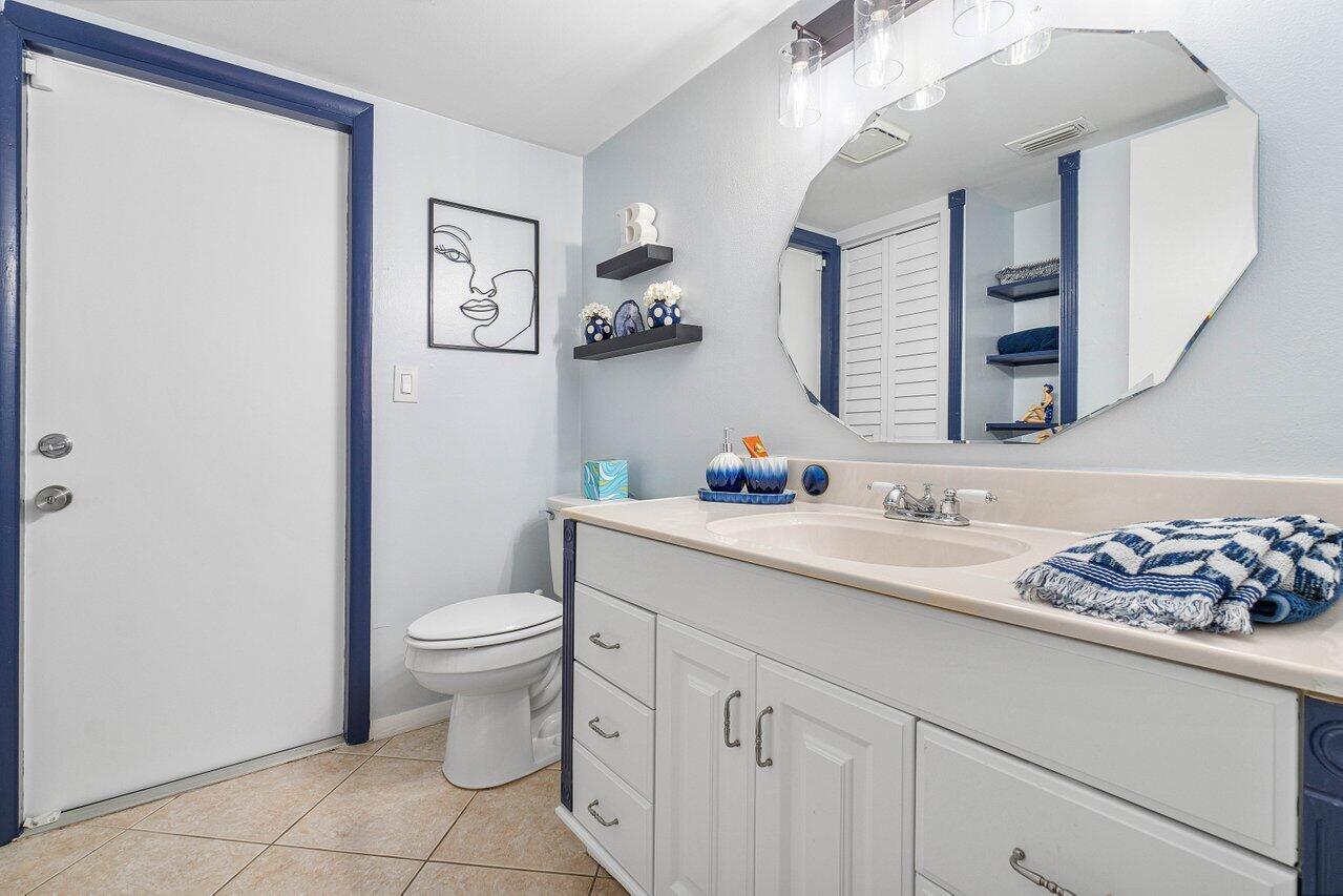 3875 NW 7th Place