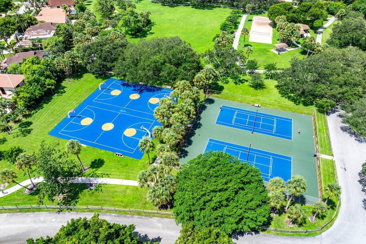3875 NW 7th Place