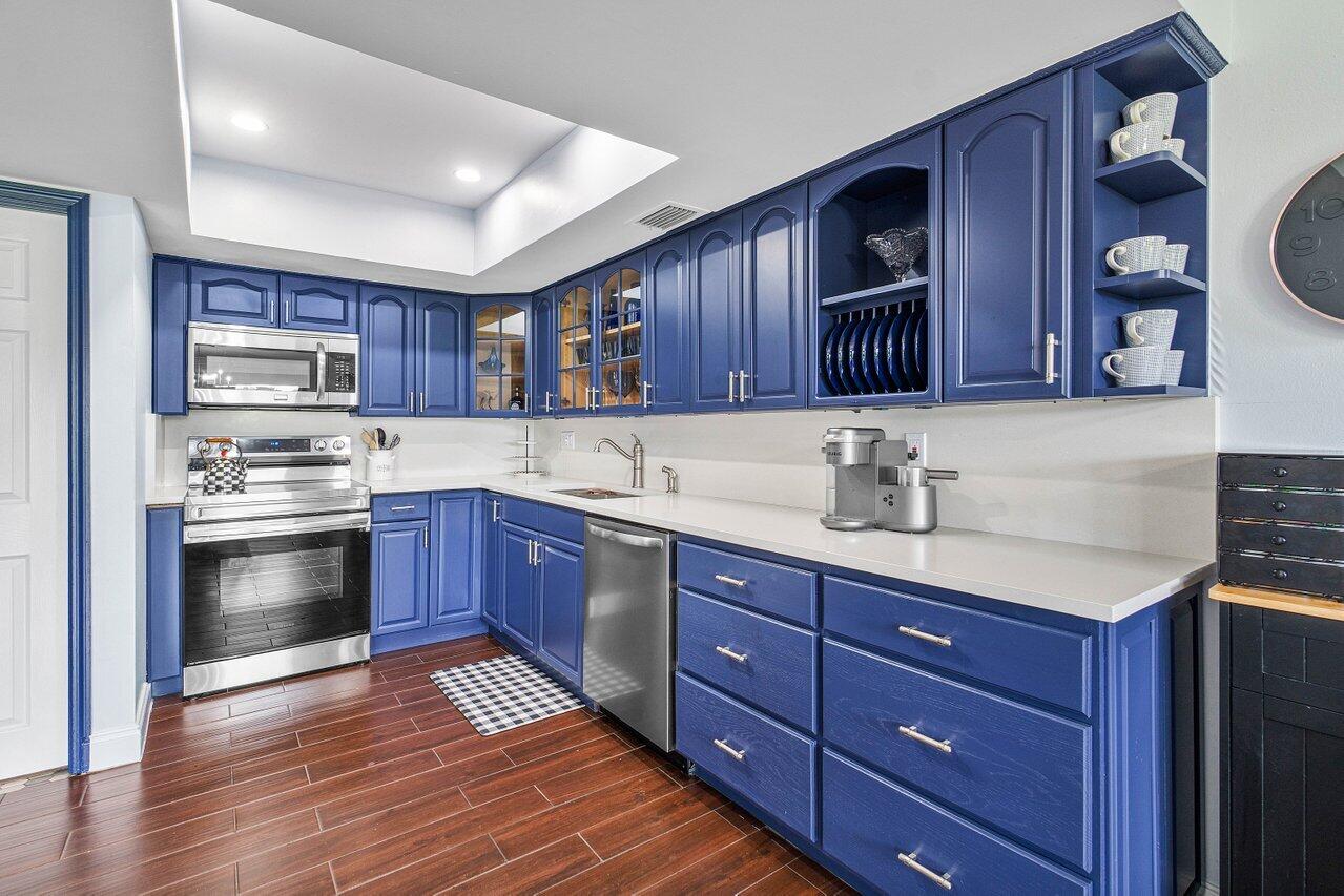 3875 NW 7th Place