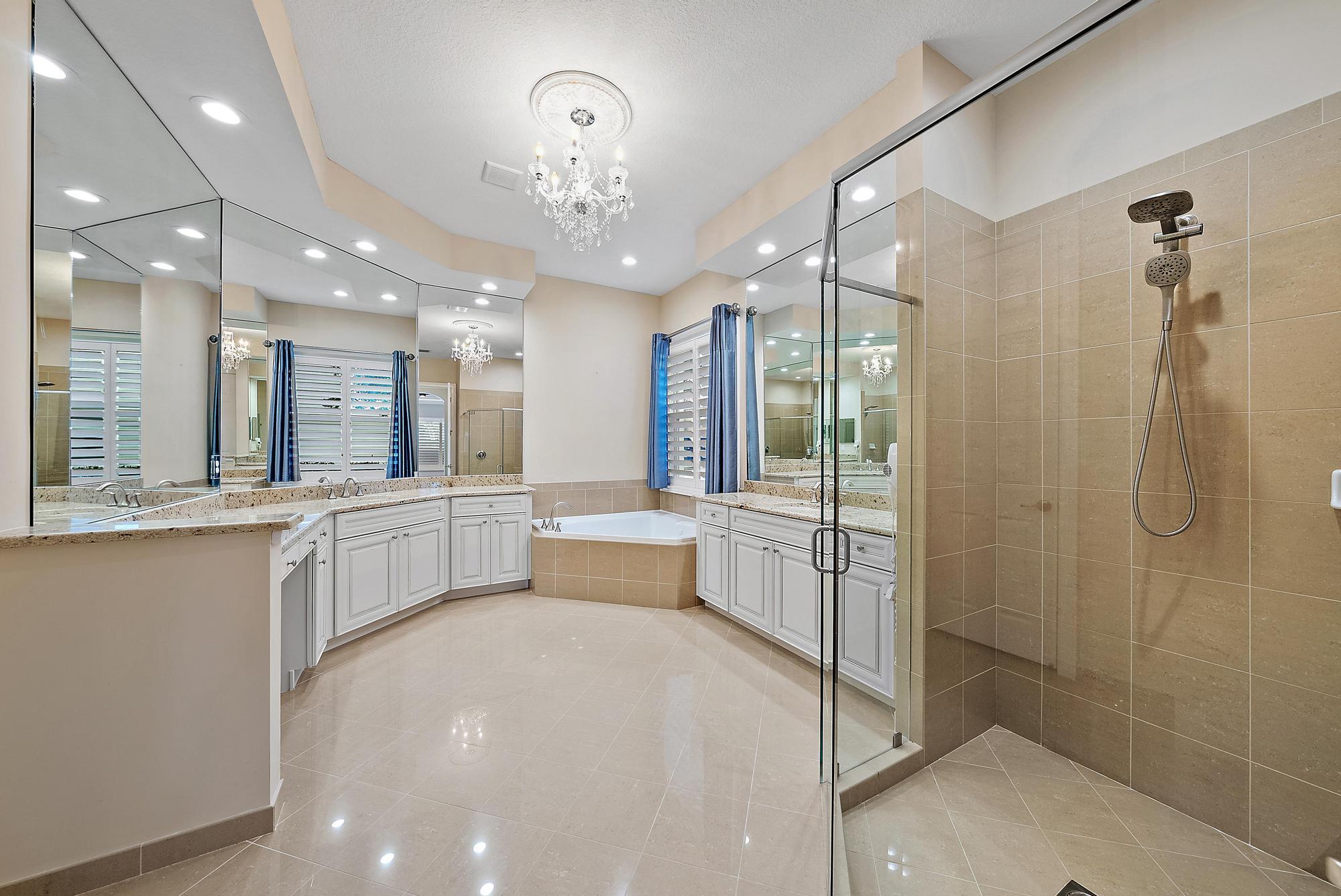 136 Casa Circle