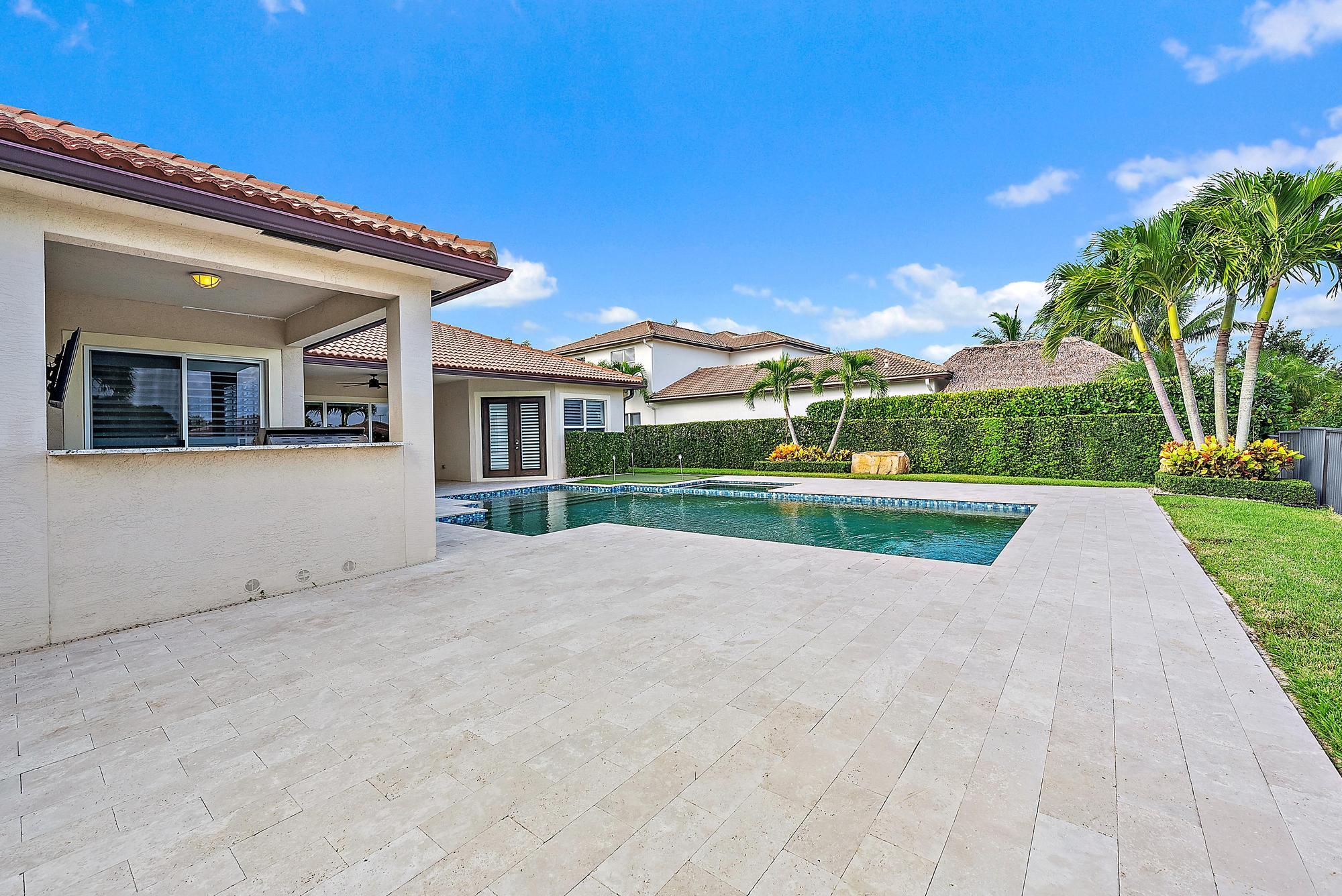 136 Casa Circle