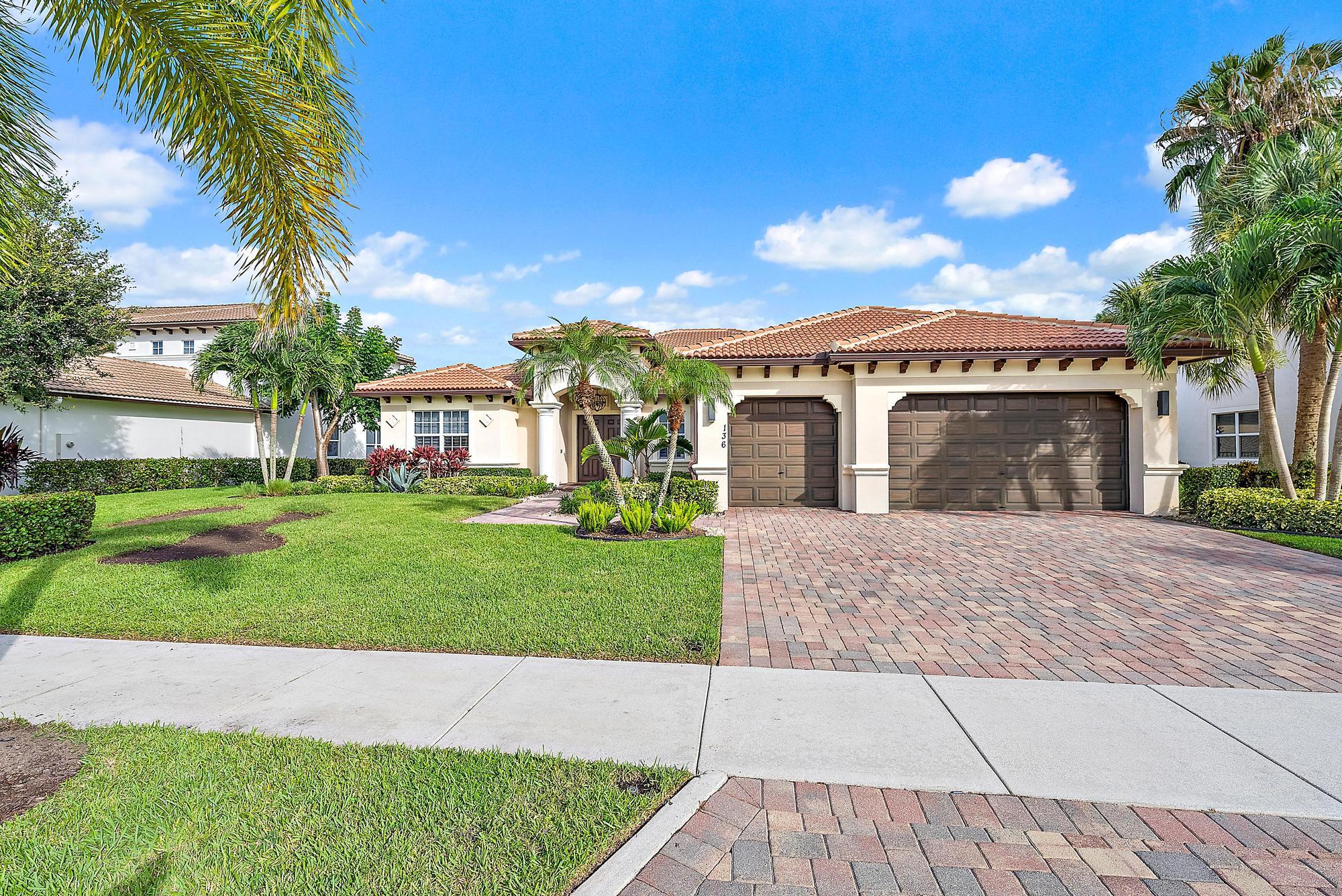 136 Casa Circle