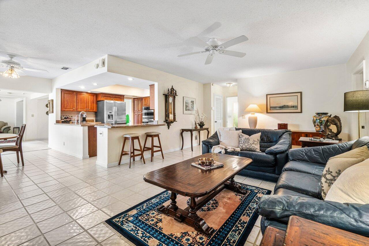 1567 SW 6 Terrace