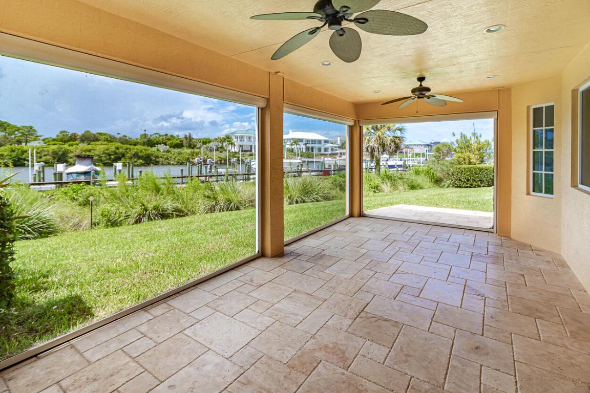 2440 SW Island Creek Trail