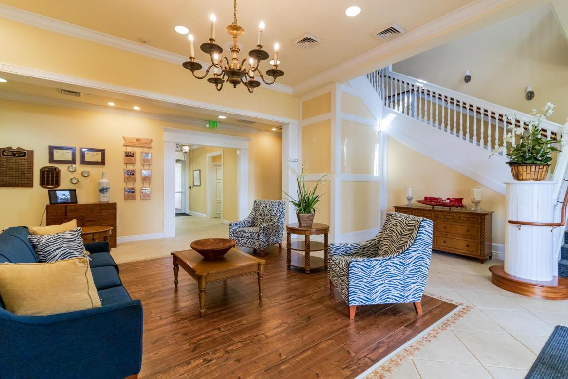 2440 SW Island Creek Trail