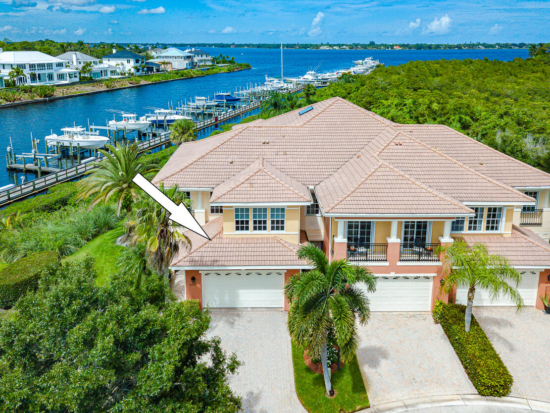 2440 SW Island Creek Trail