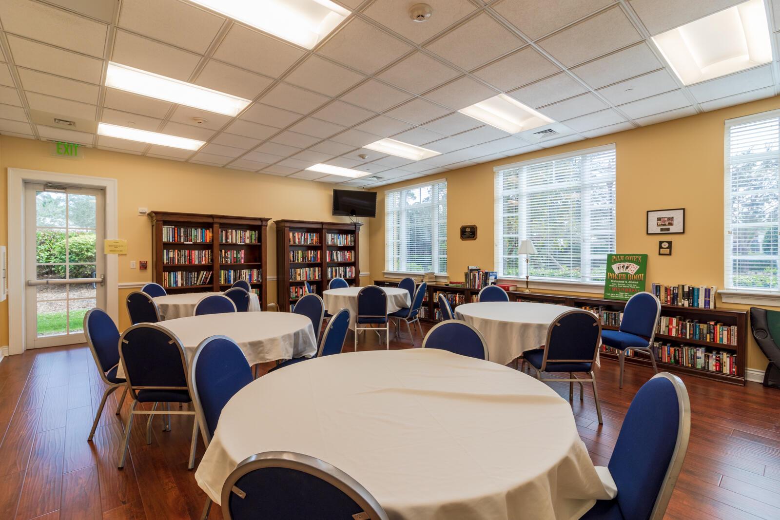 2440 SW Island Creek Trail